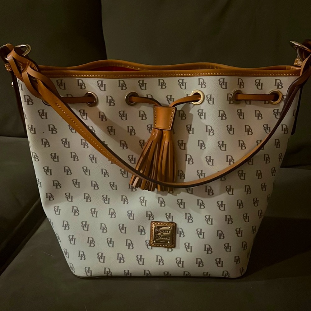 Dooney and Bourke Shoulder Purse